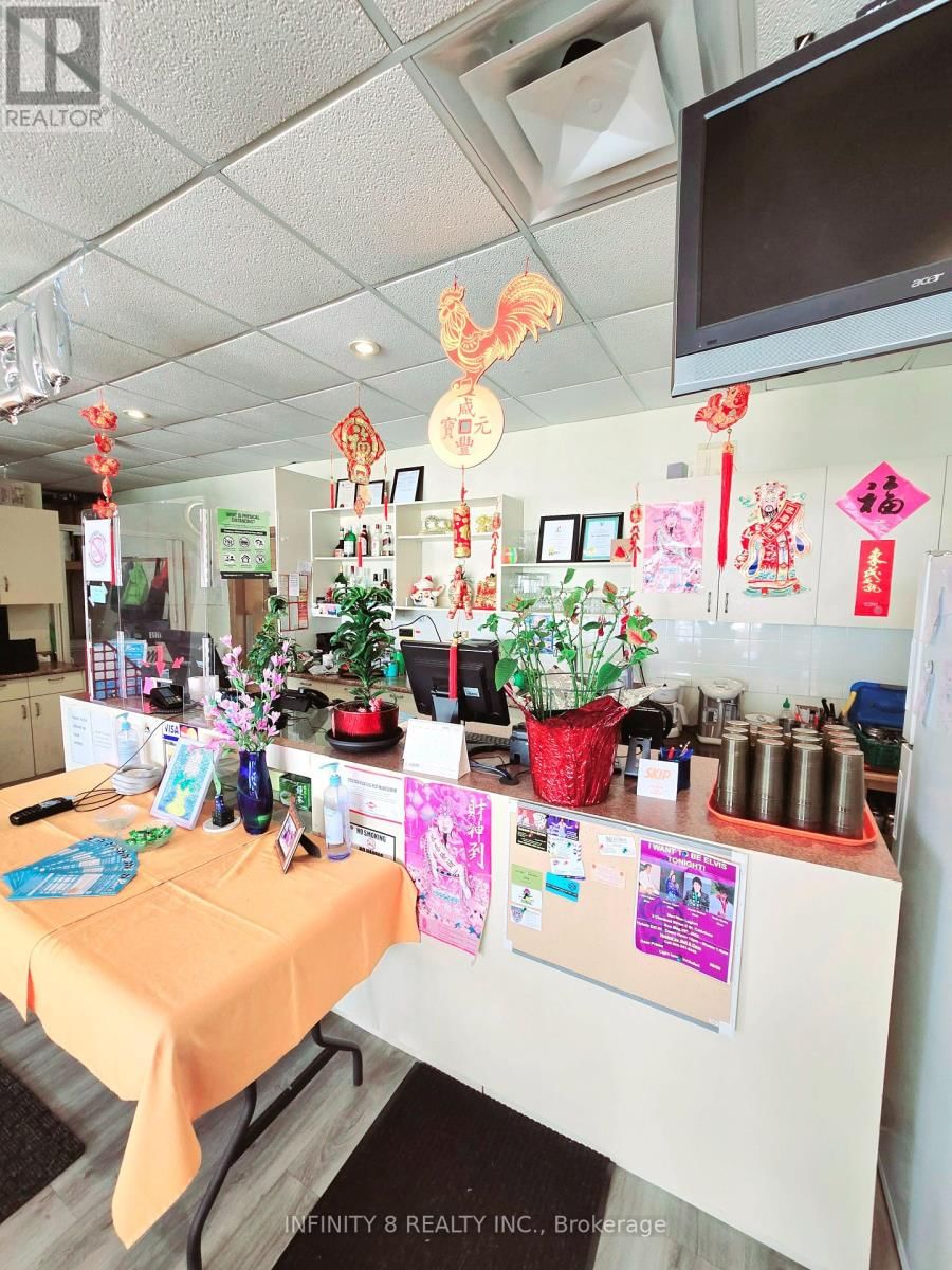 4497 DRUMMOND ROAD Image 12