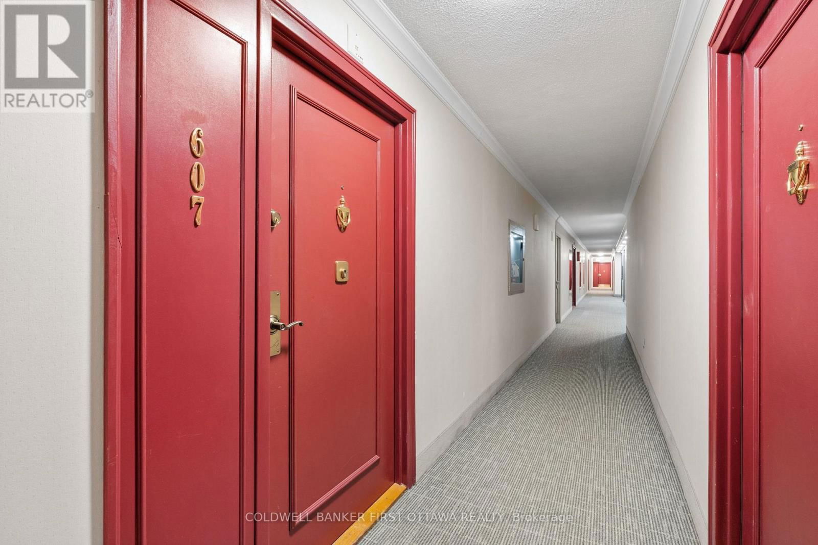 607 - 1025 RICHMOND ROAD Image 21