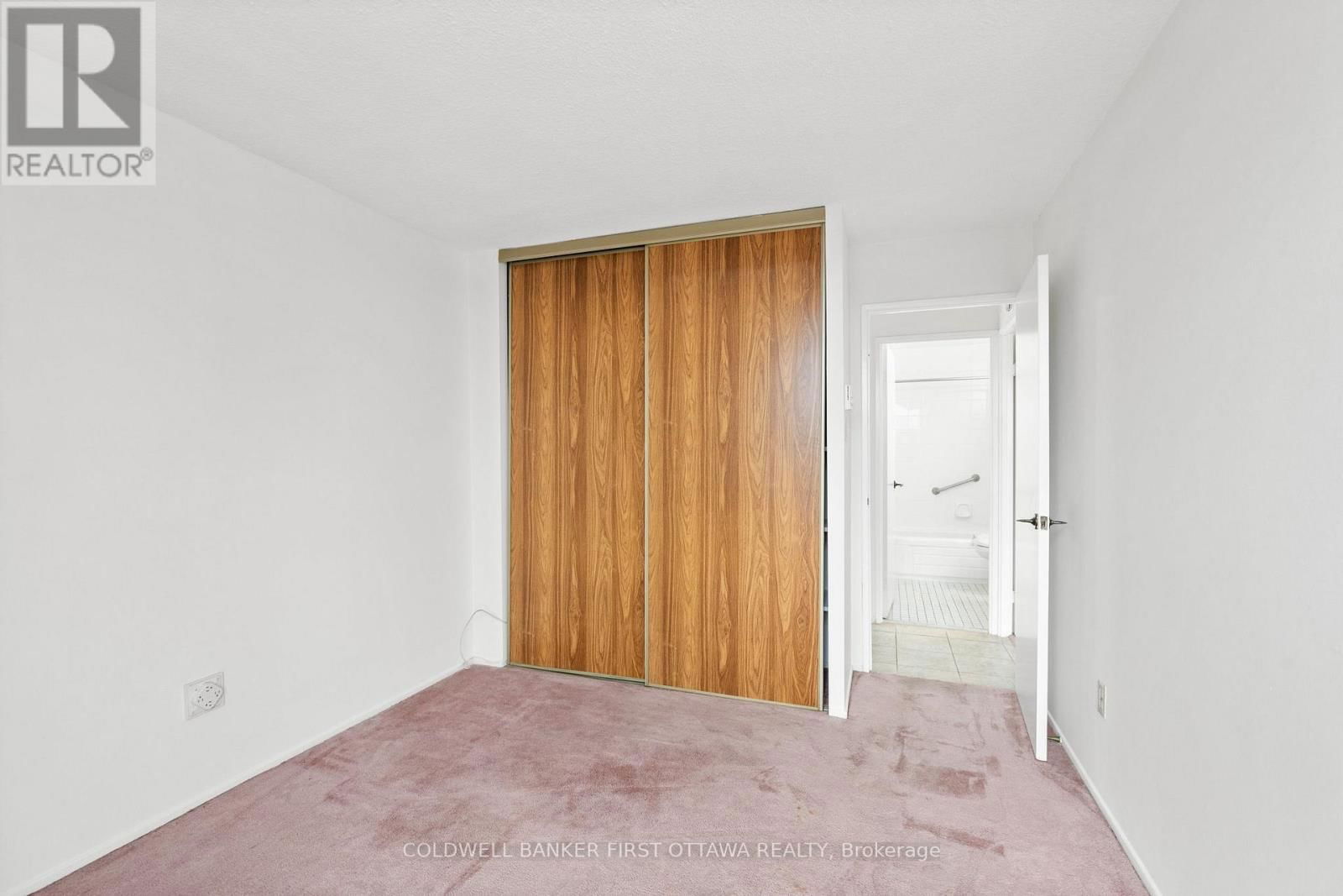 607 - 1025 RICHMOND ROAD Image 4