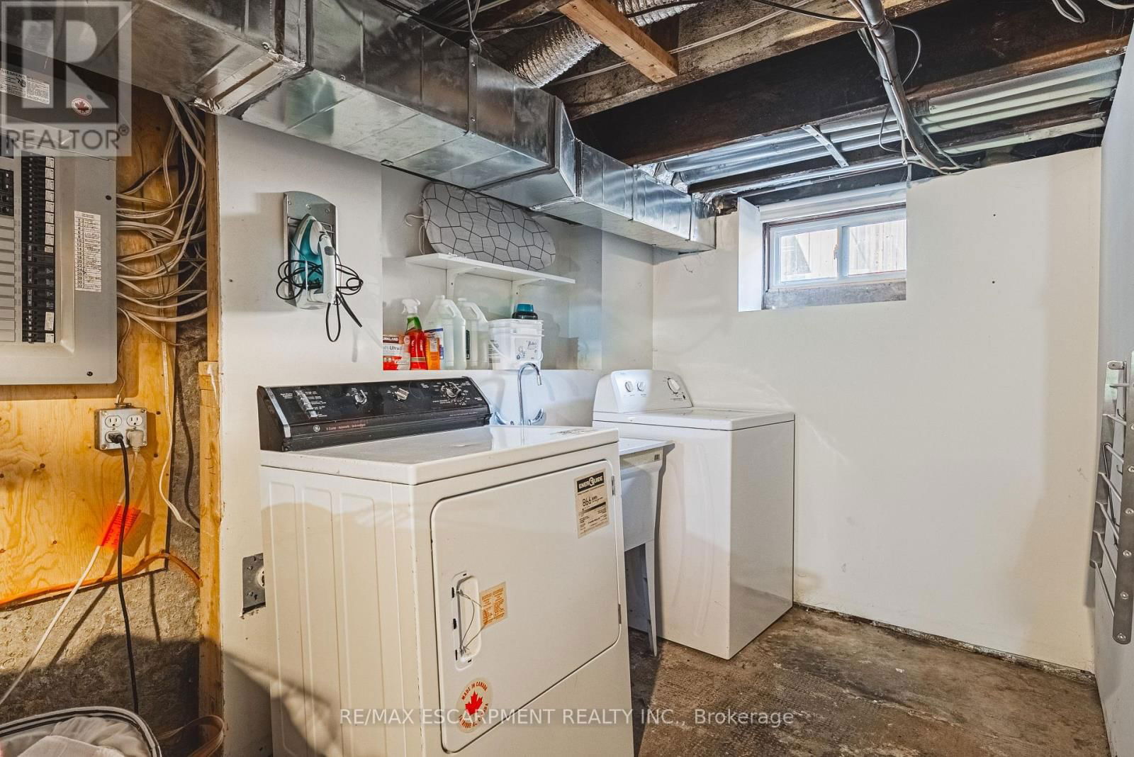 78 COLBOURNE STREET Image 37