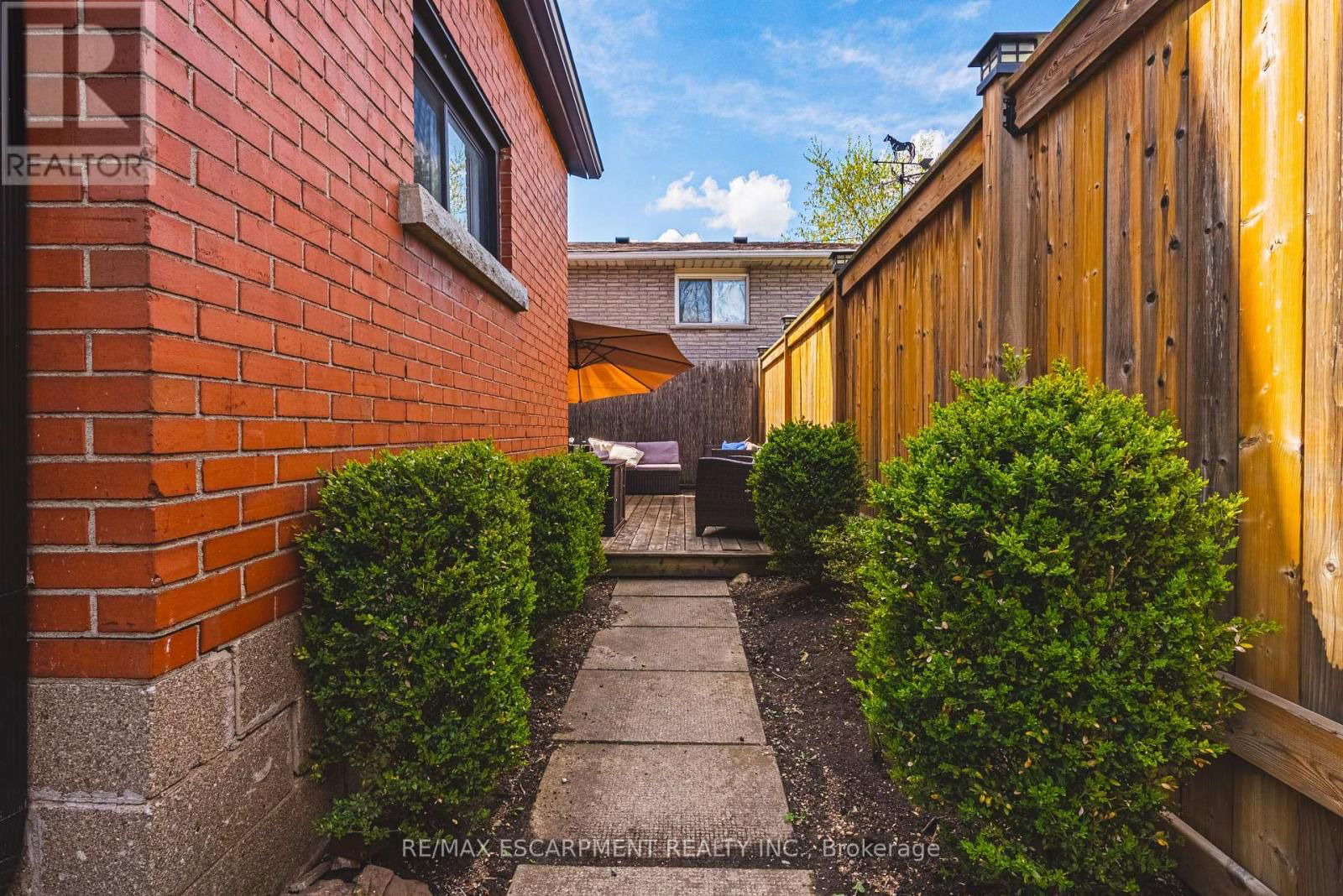 78 COLBOURNE STREET Image 40