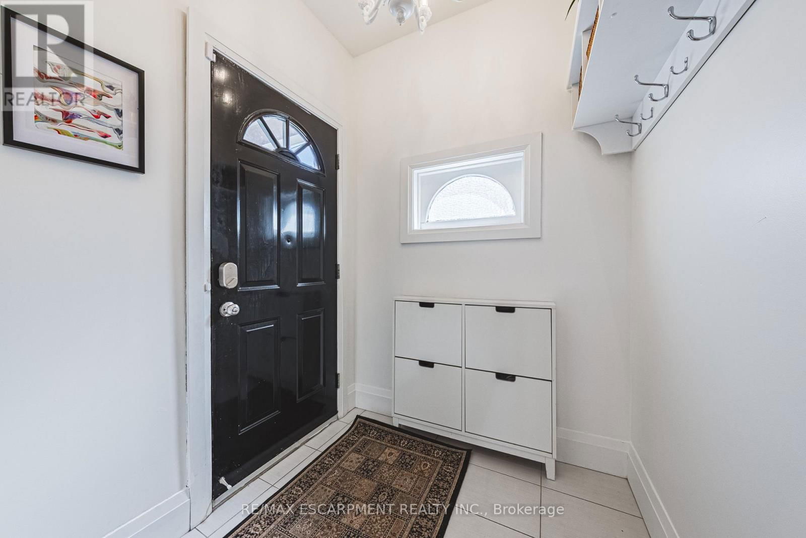 78 COLBOURNE STREET Image 5