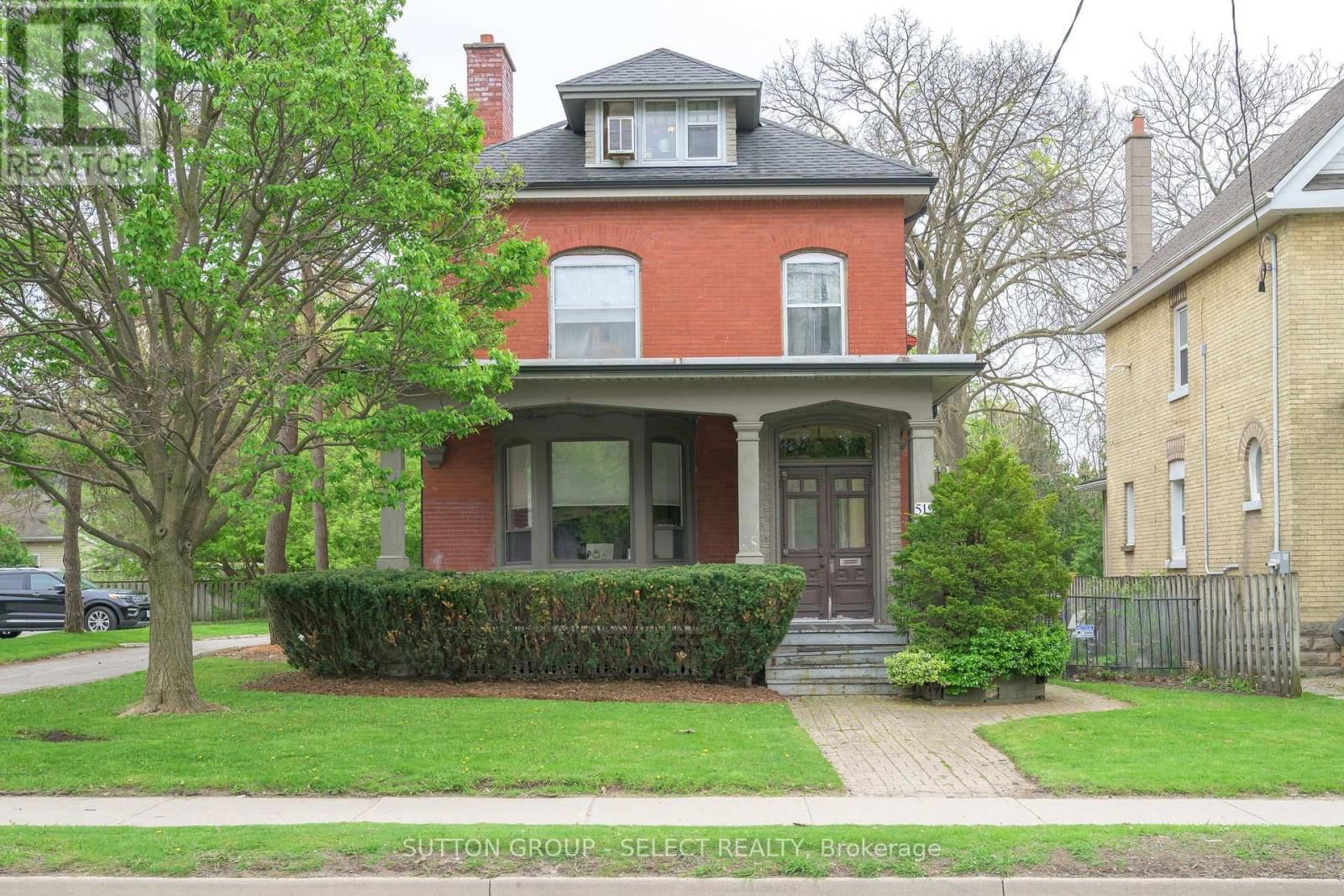 519 OXFORD STREET EAST Image 1