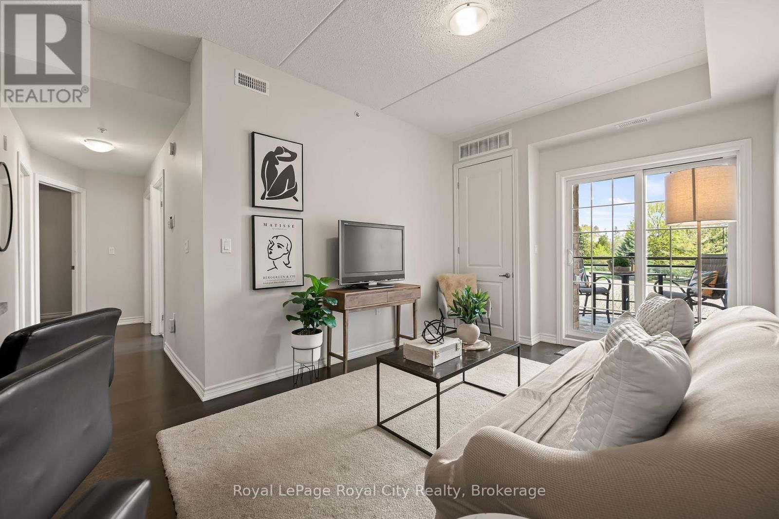 219 - 1077 GORDON STREET Image 13