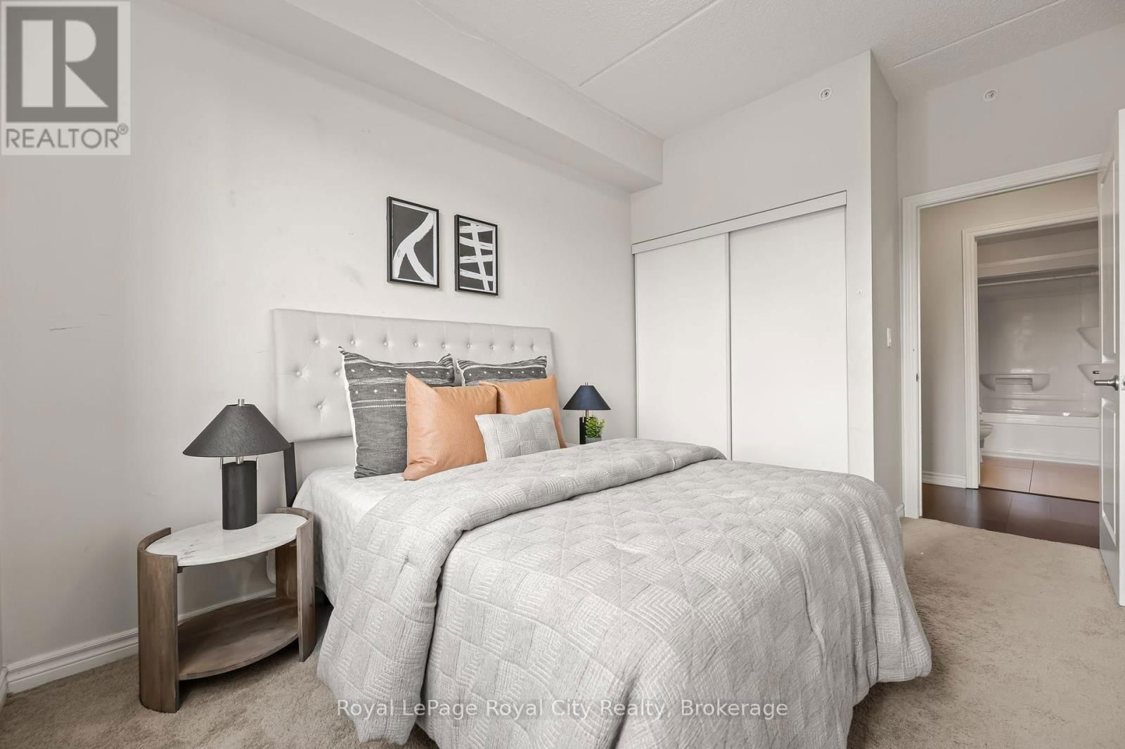 219 - 1077 GORDON STREET Image 15
