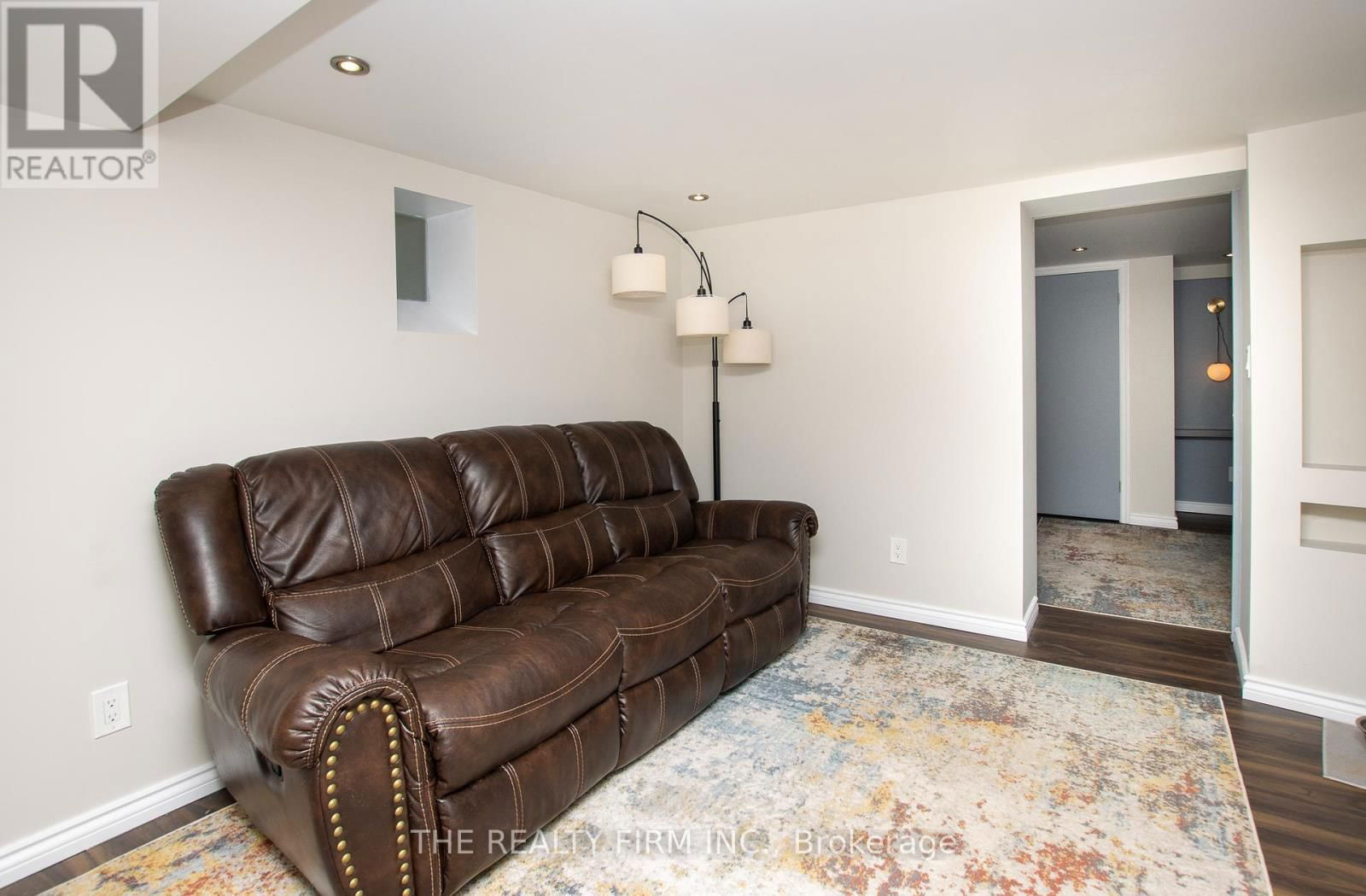 513 QUEBEC STREET Image 25
