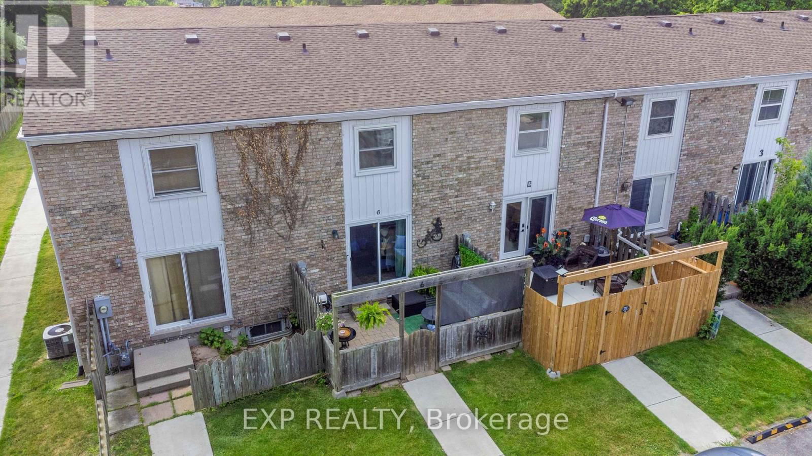 6 - 847 ROSS AVENUE Image 36
