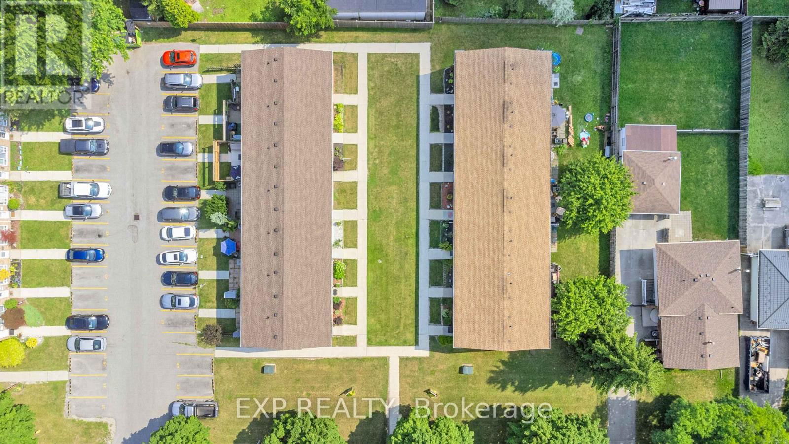 6 - 847 ROSS AVENUE Image 37