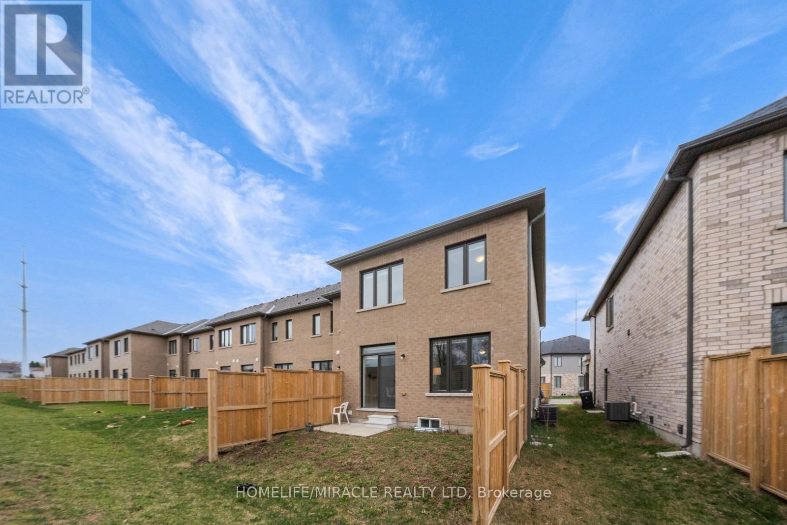 54 - 166 DEERPATH DRIVE Image 46