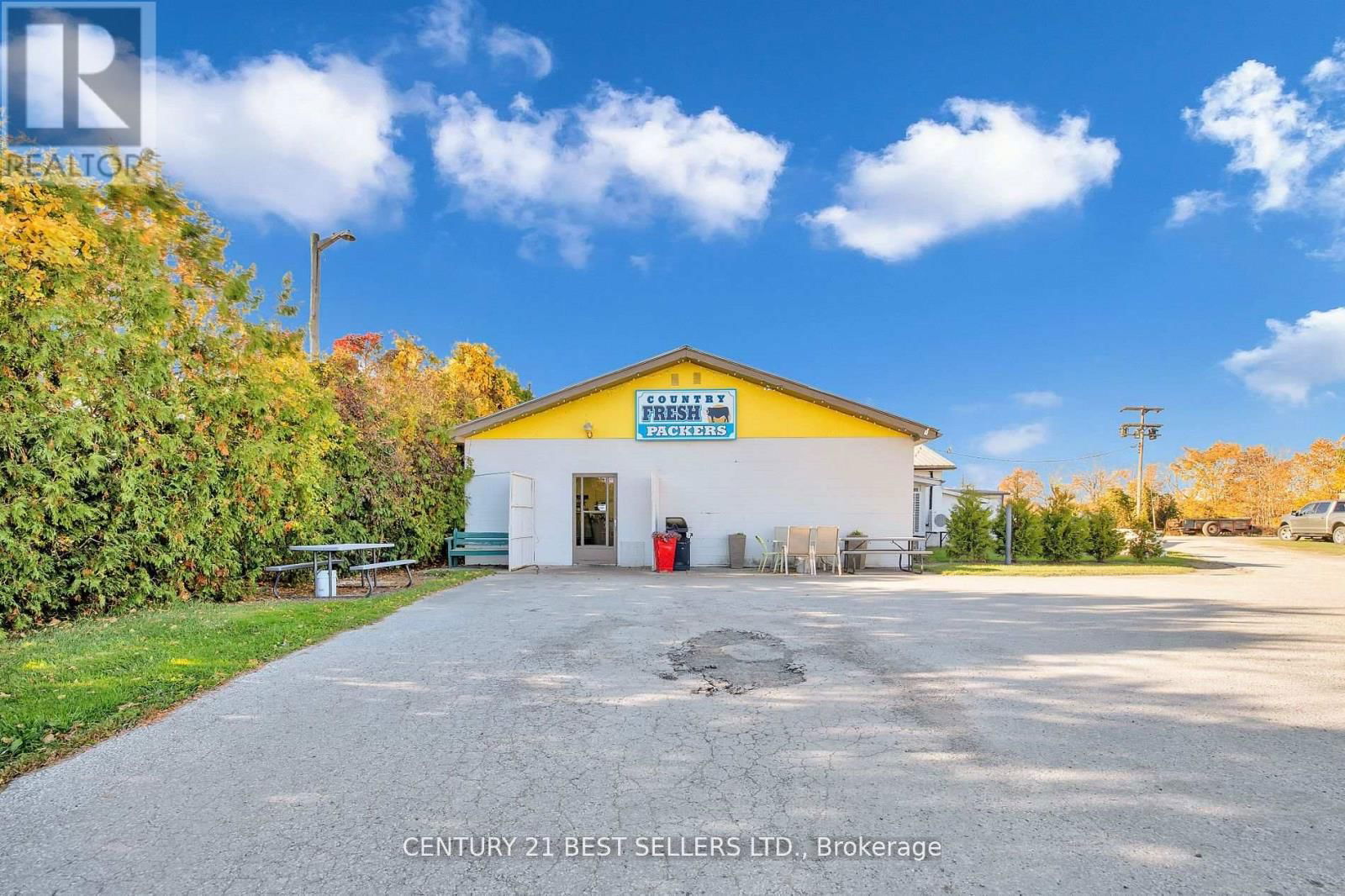 4049 BONNEAU LINE Image 4