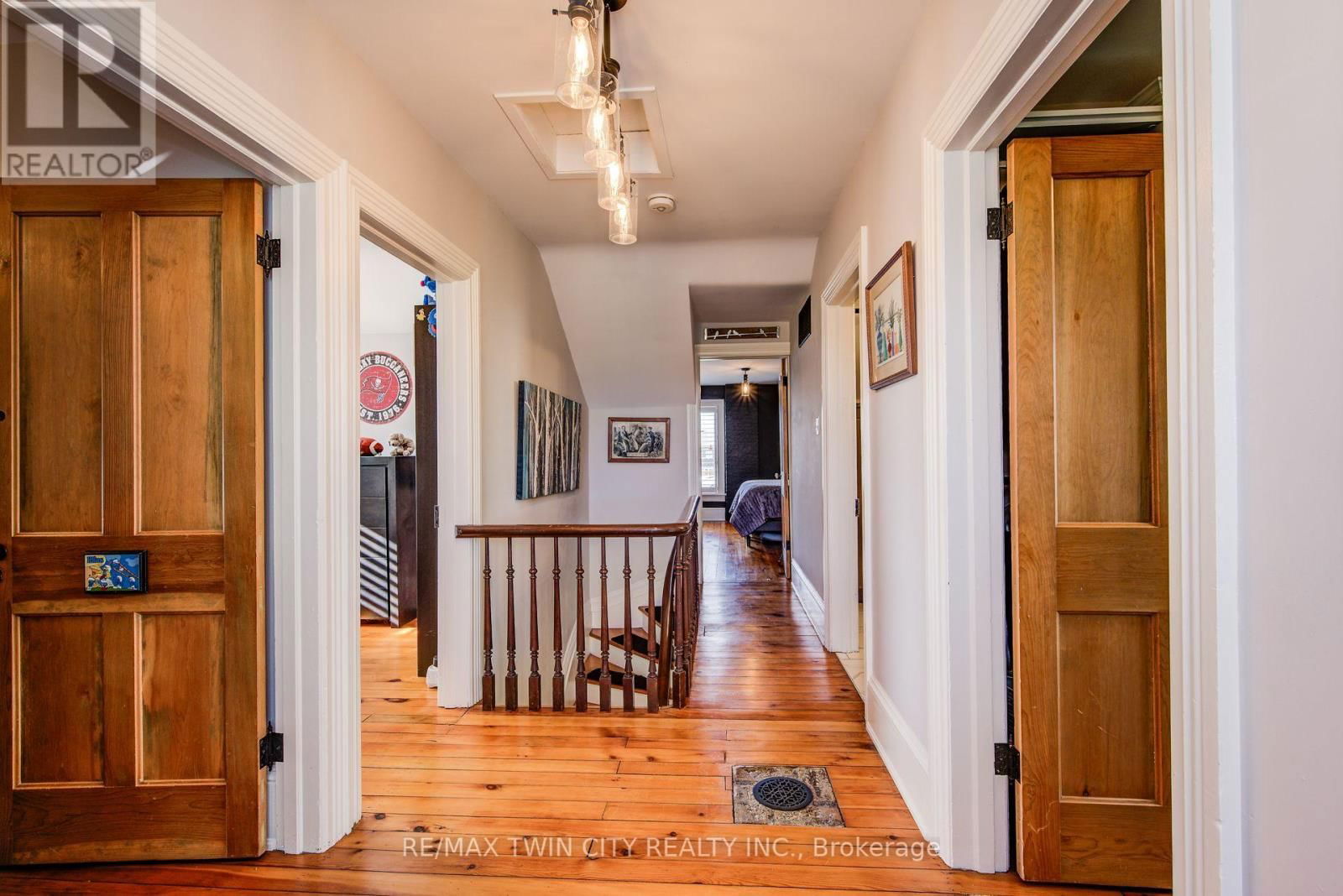920 ORR COURT Image 26