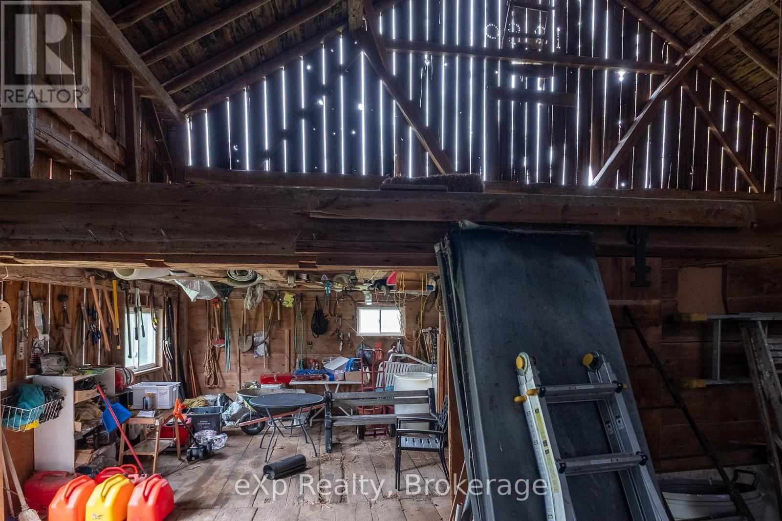 394213 CONCESSION 2 Image 44