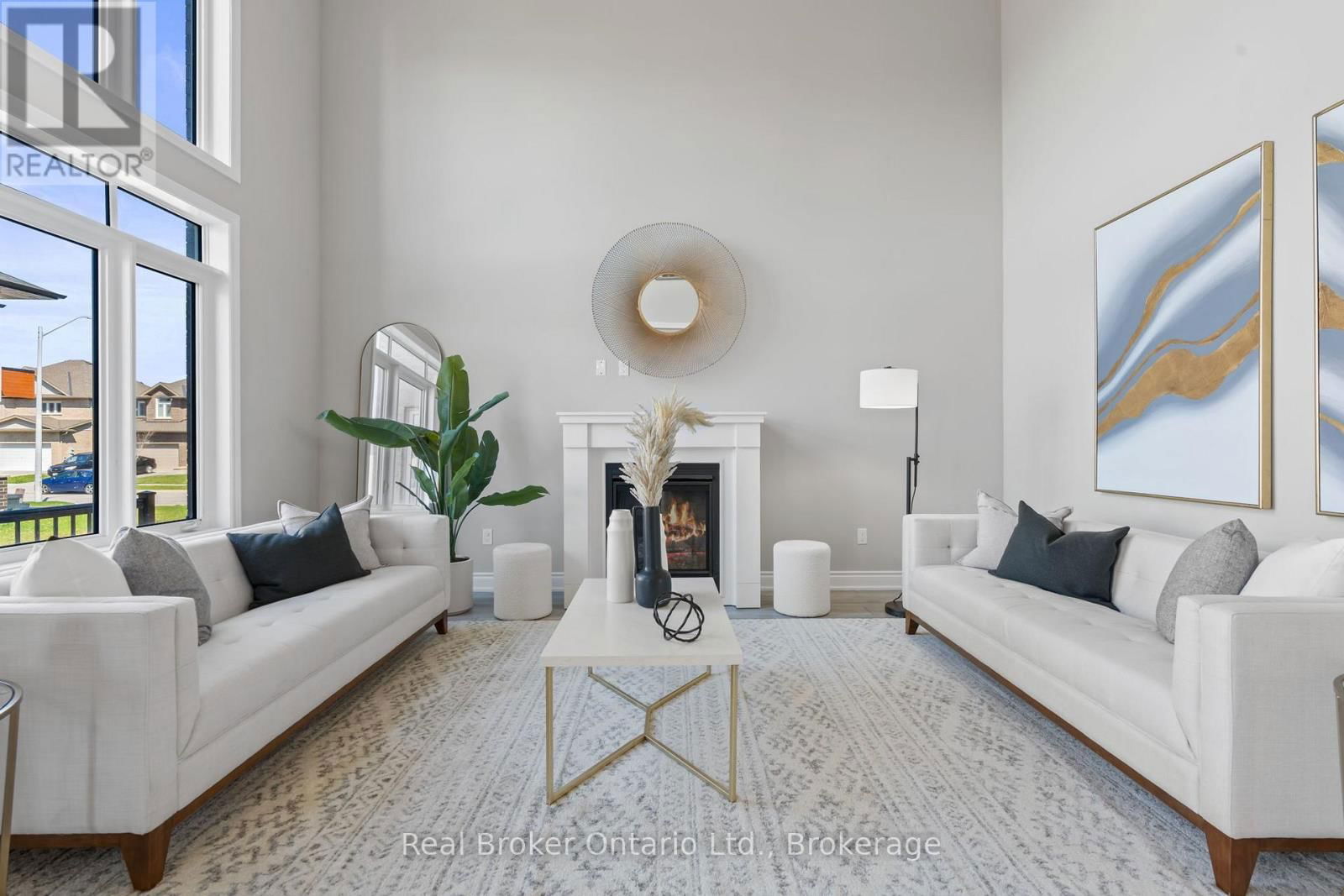 18 VENTURE WAY Image 3