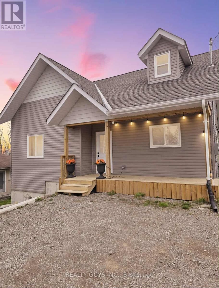 909 FAIRBAIRN STREET Image 1
