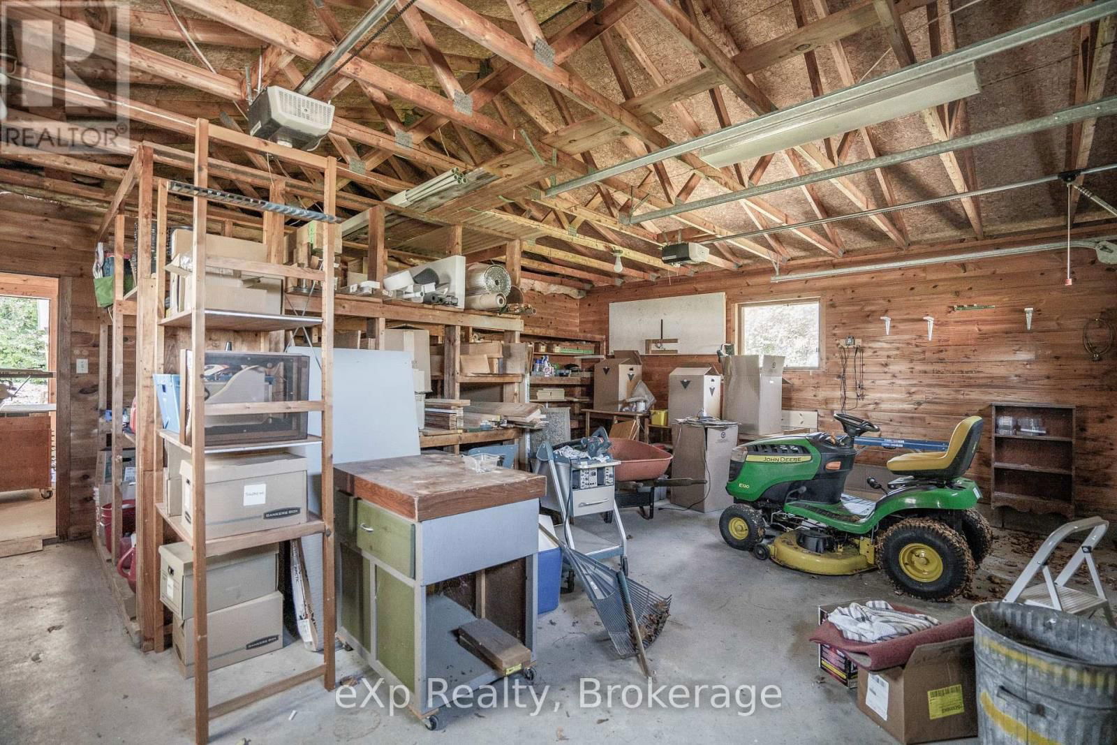 4 ALEXANDER STREET Image 22