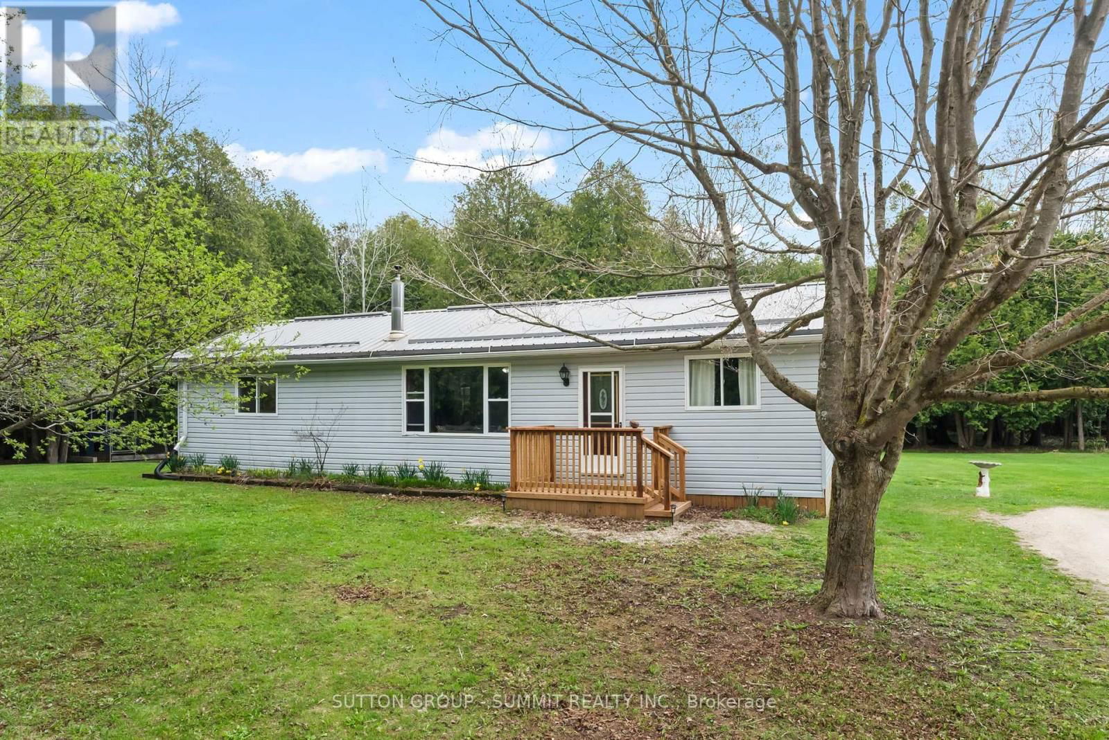 134 PAISLEY DRIVE Image 1