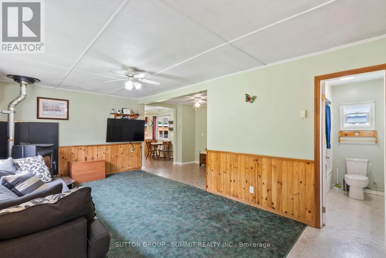 134 PAISLEY DRIVE Image 10