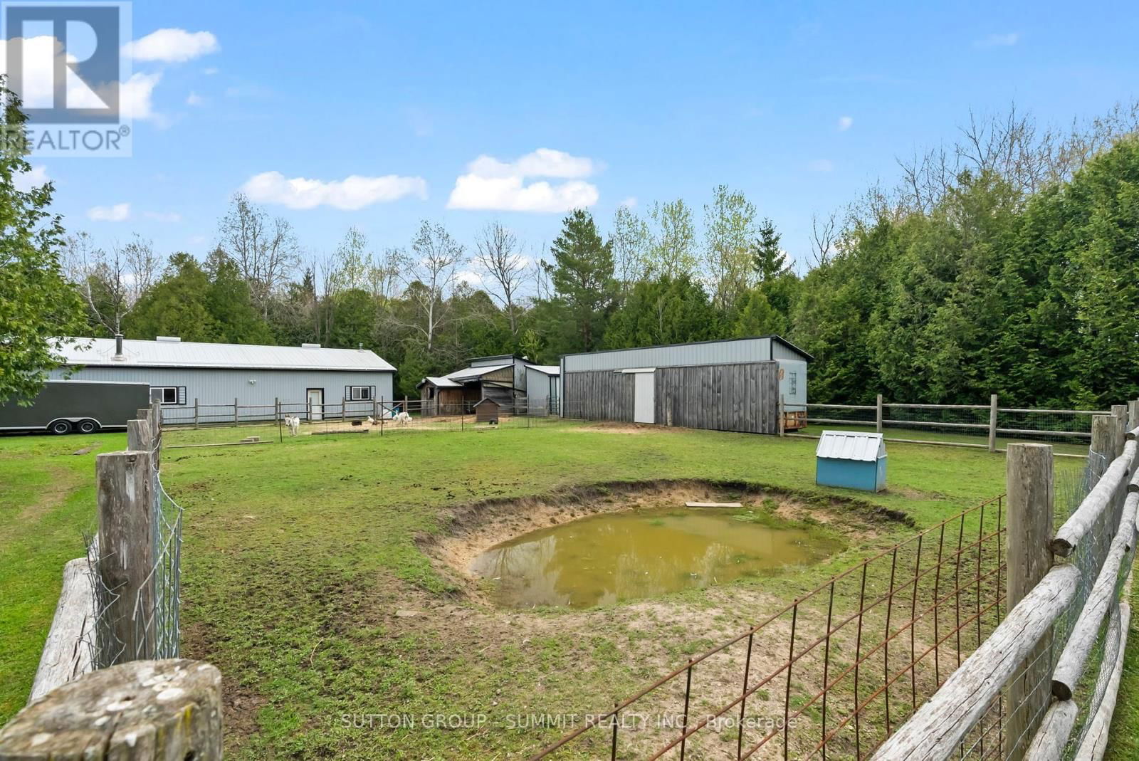 134 PAISLEY DRIVE Image 32