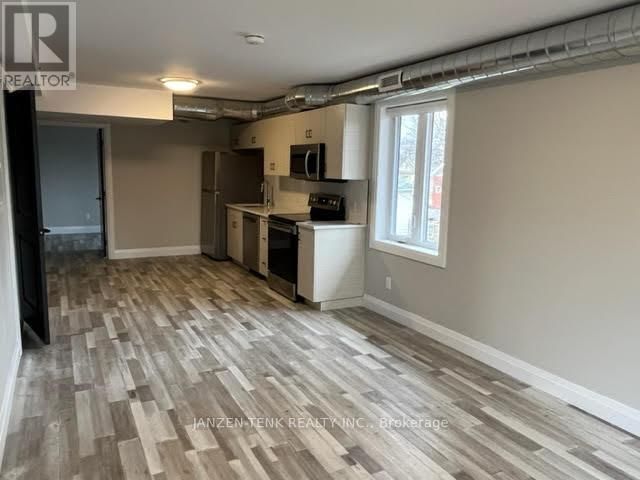 201 - 460 VICTORIA STREET Image 3