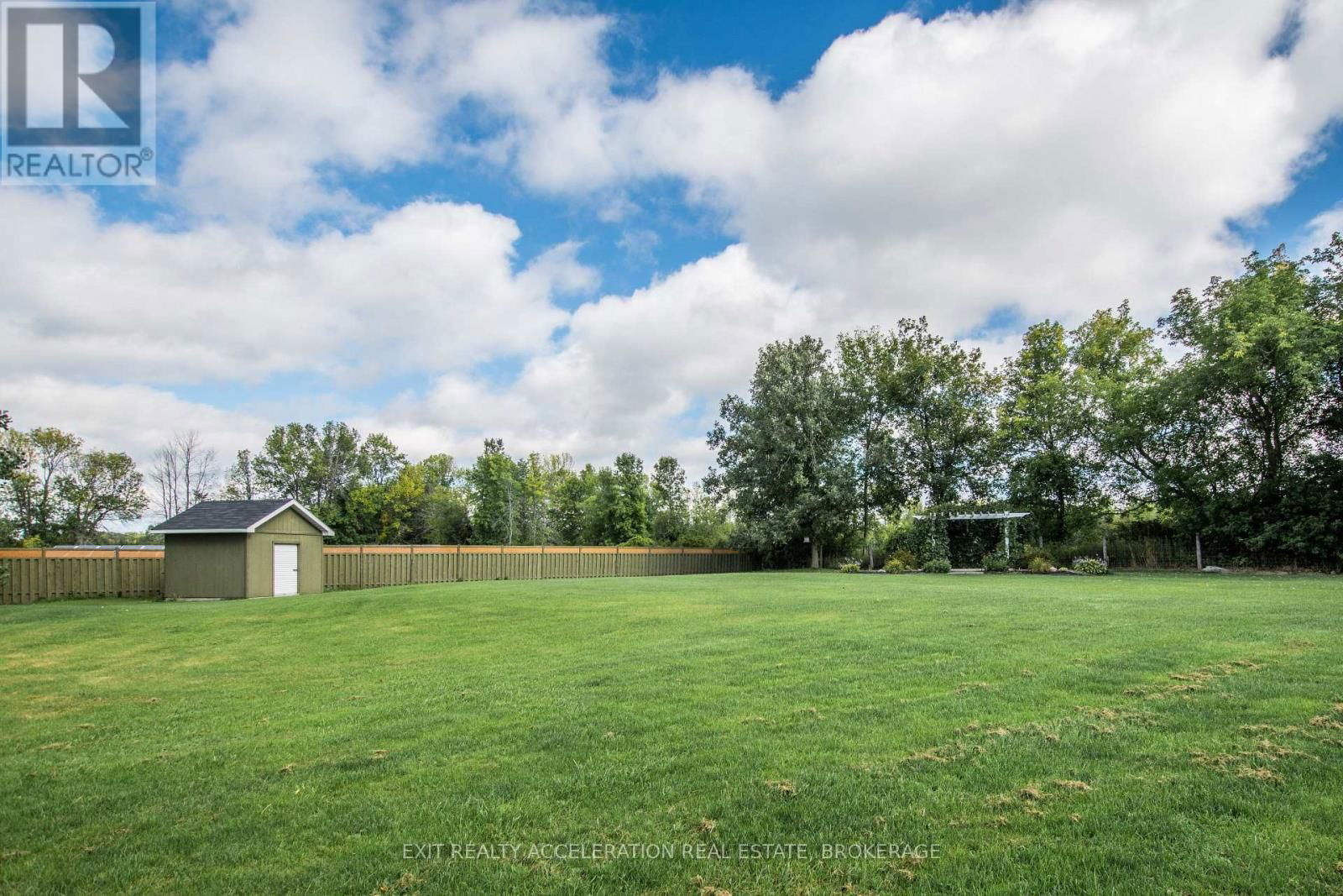 8087 COUNTY ROAD 2 Image 10