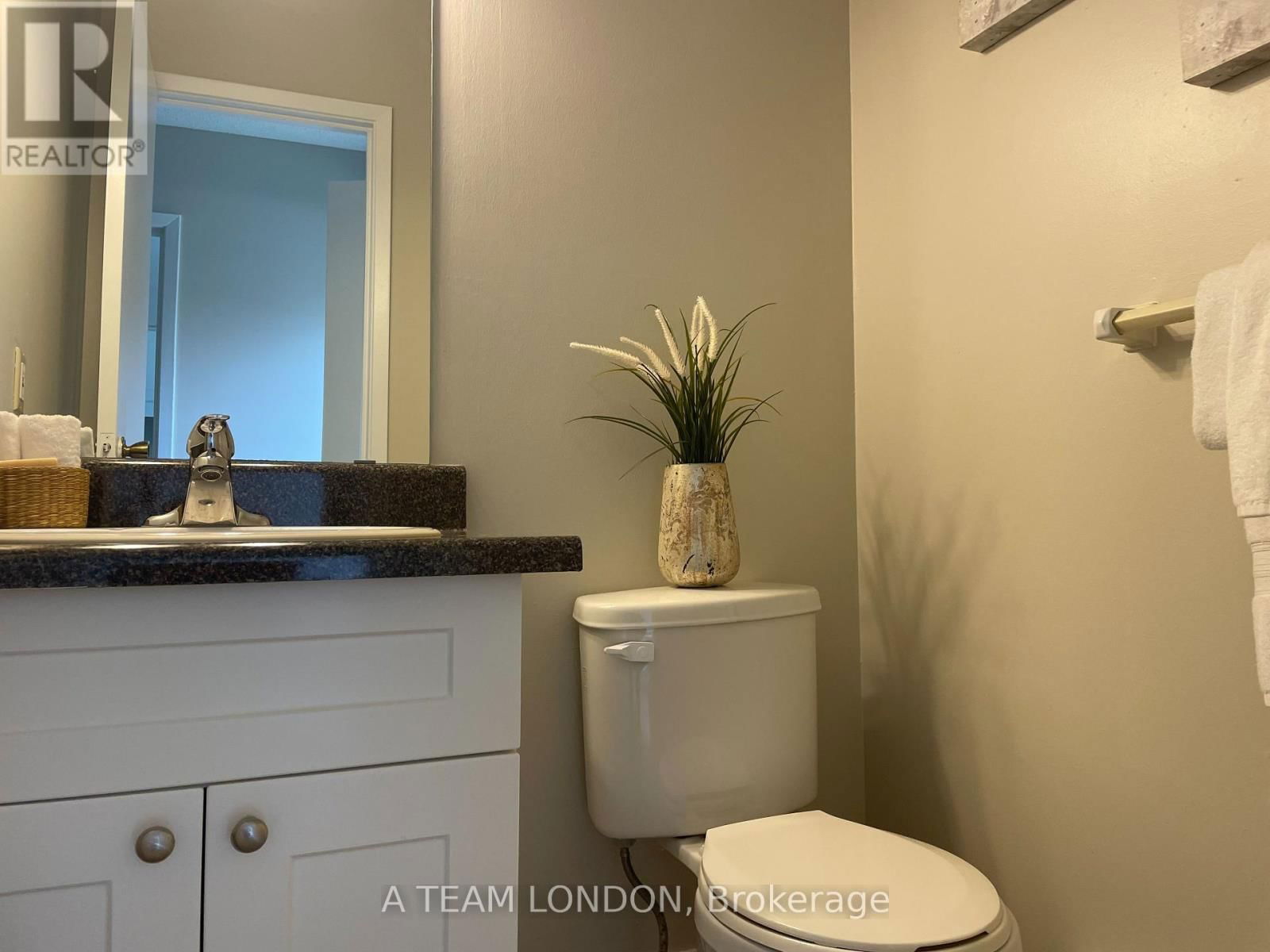 36 - 355 SANDRINGHAM CRESCENT Image 3