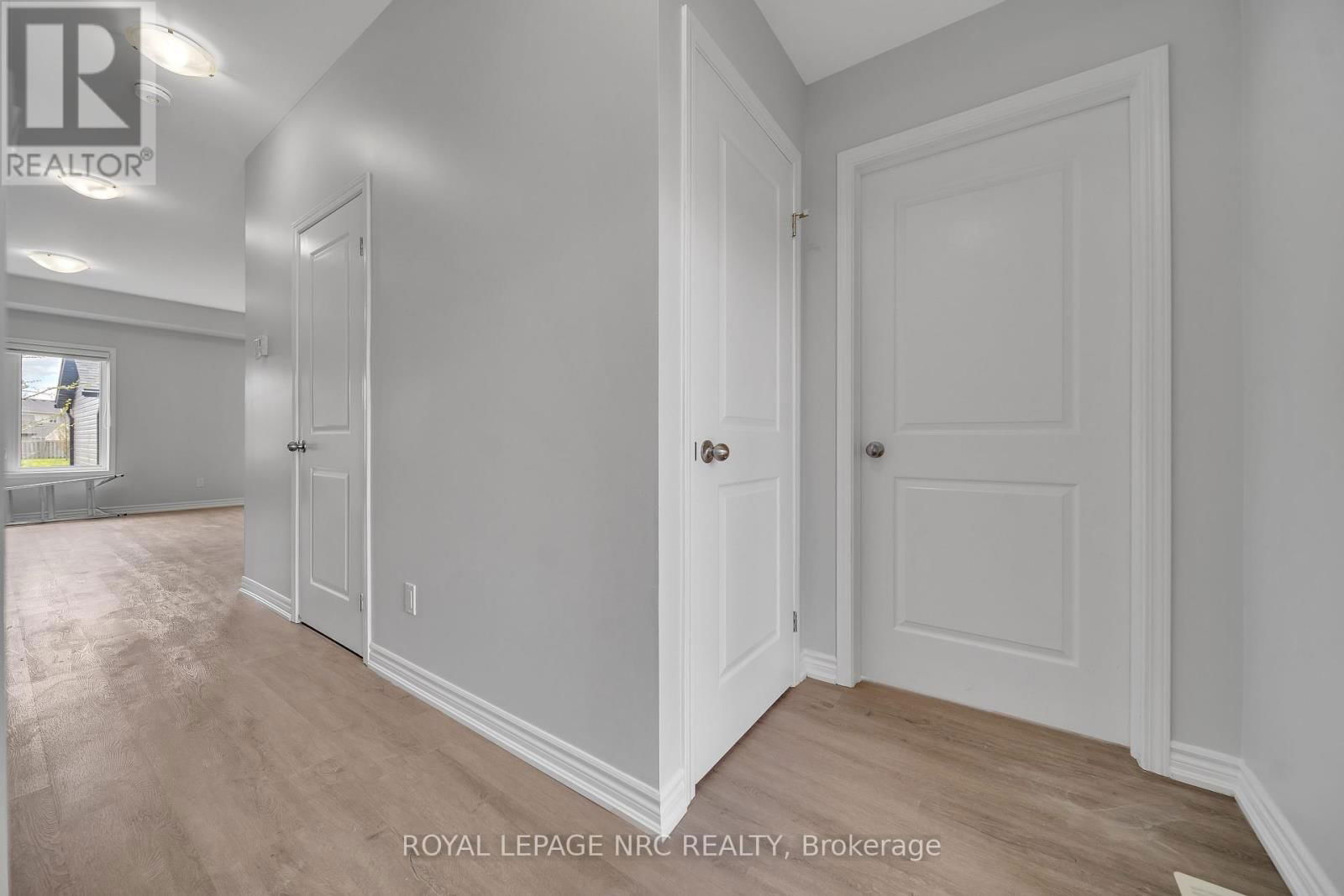178 BROADWAY LANE Image 14