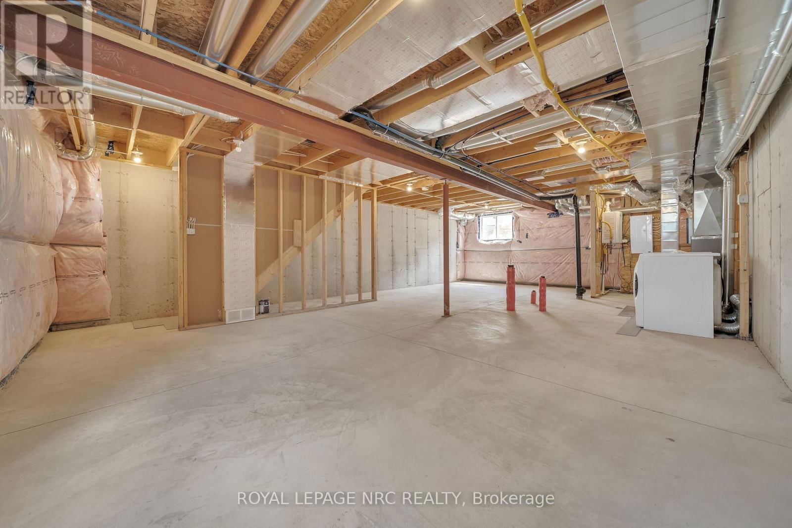 178 BROADWAY LANE Image 28