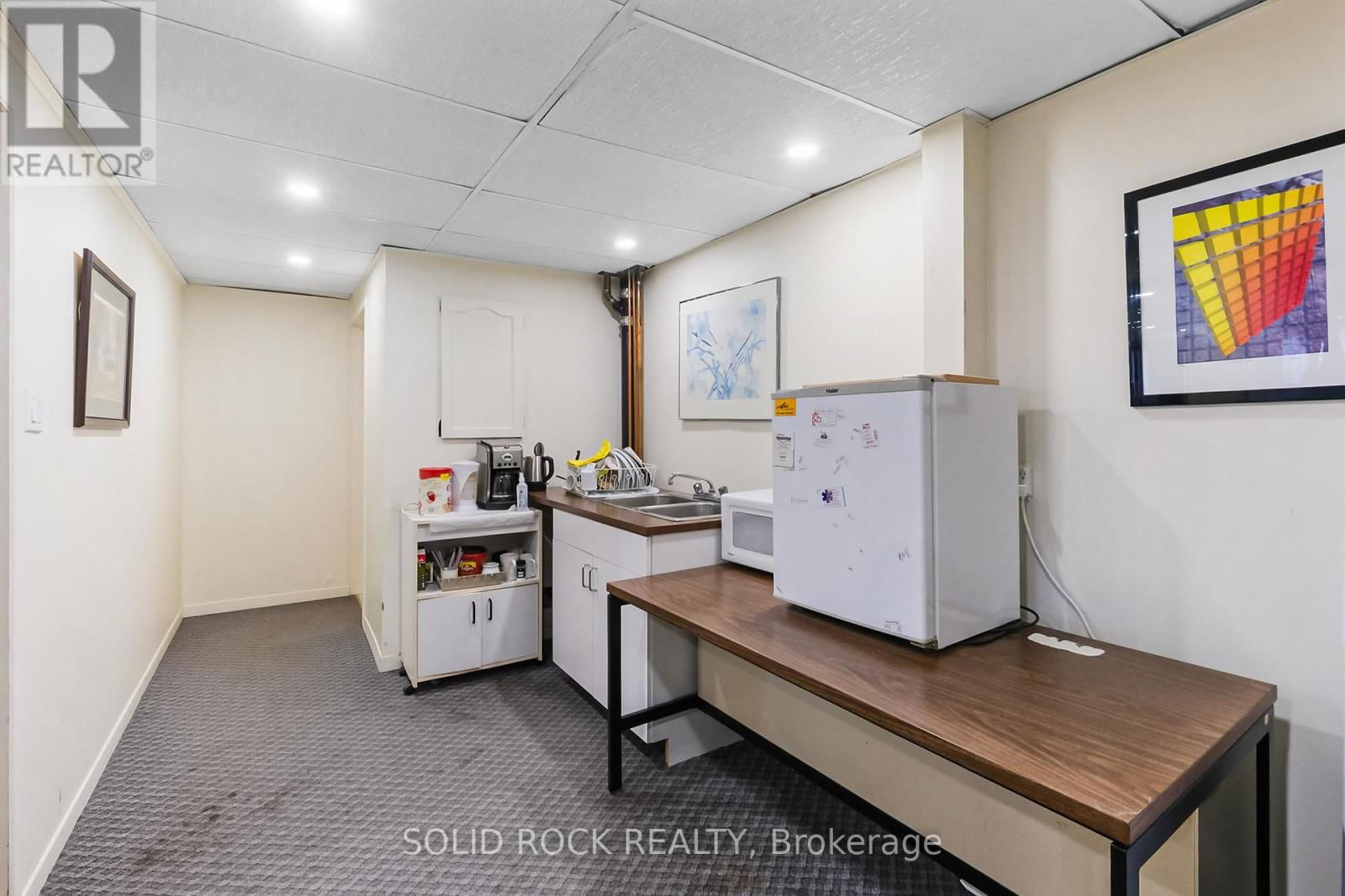 23 - 1010 POLYTEK STREET Image 9