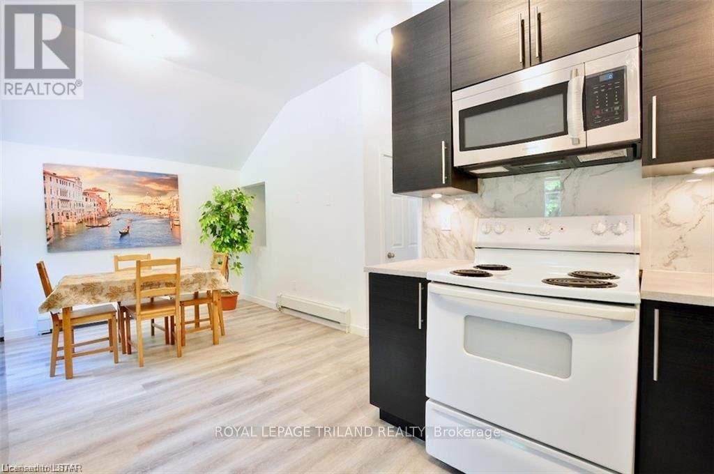 784 LITTLE GREY STREET Image 3