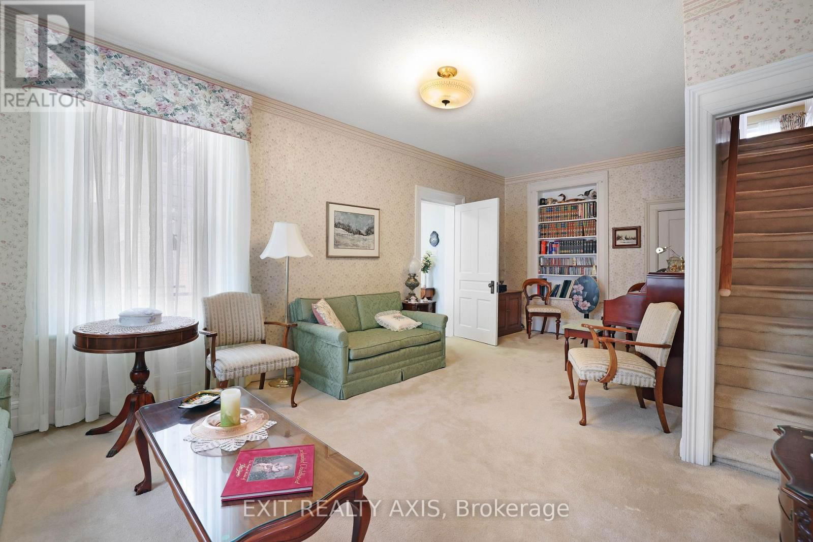 34 CHURCH STREET Image 10