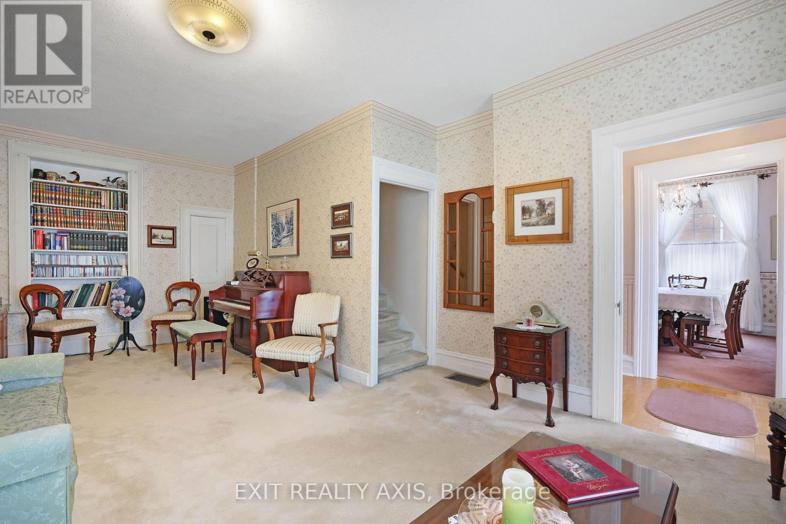 34 CHURCH STREET Image 11