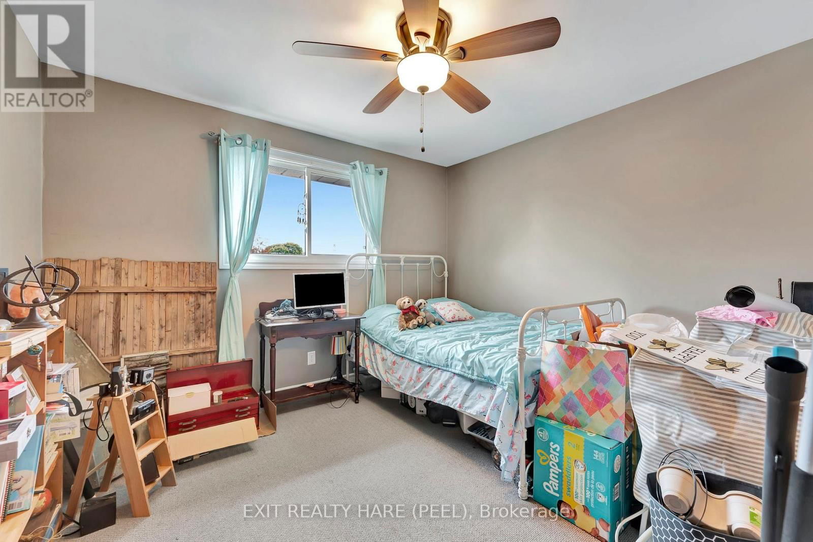 52 HAMPTON STREET Image 14