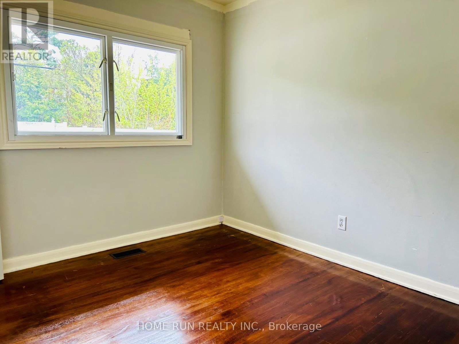 34 STINSON AVENUE Image 17