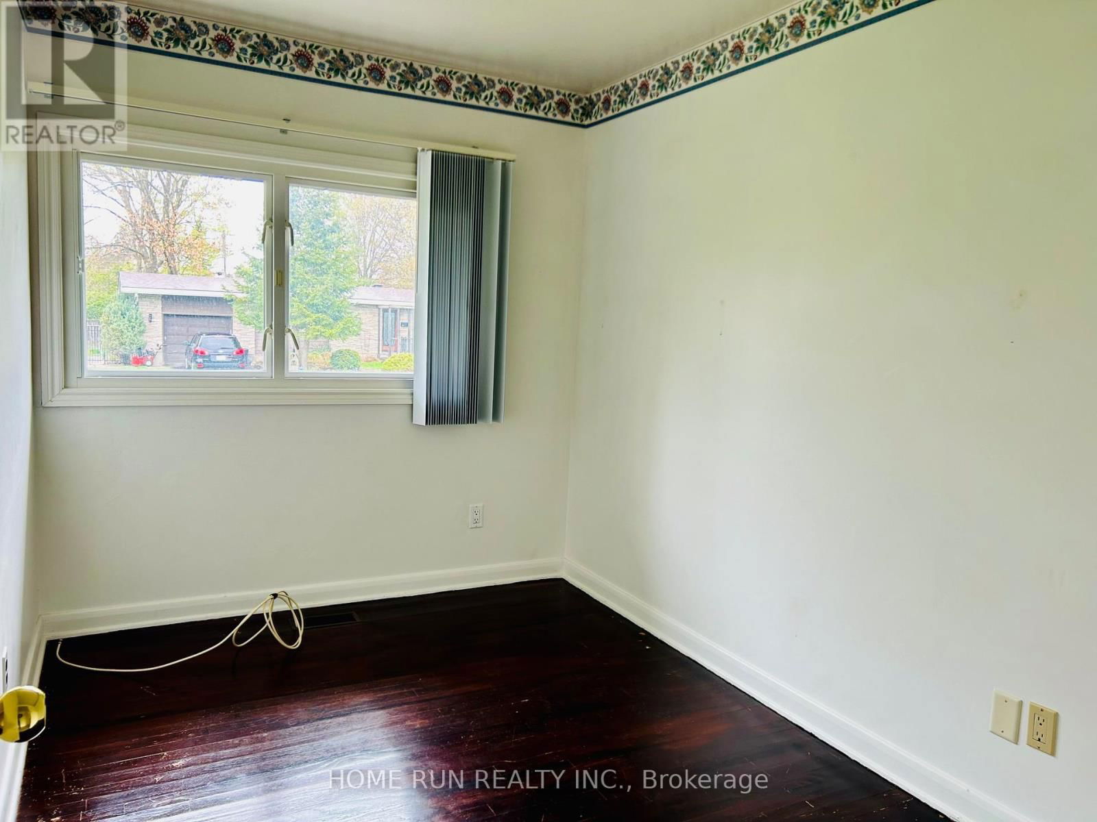 34 STINSON AVENUE Image 19