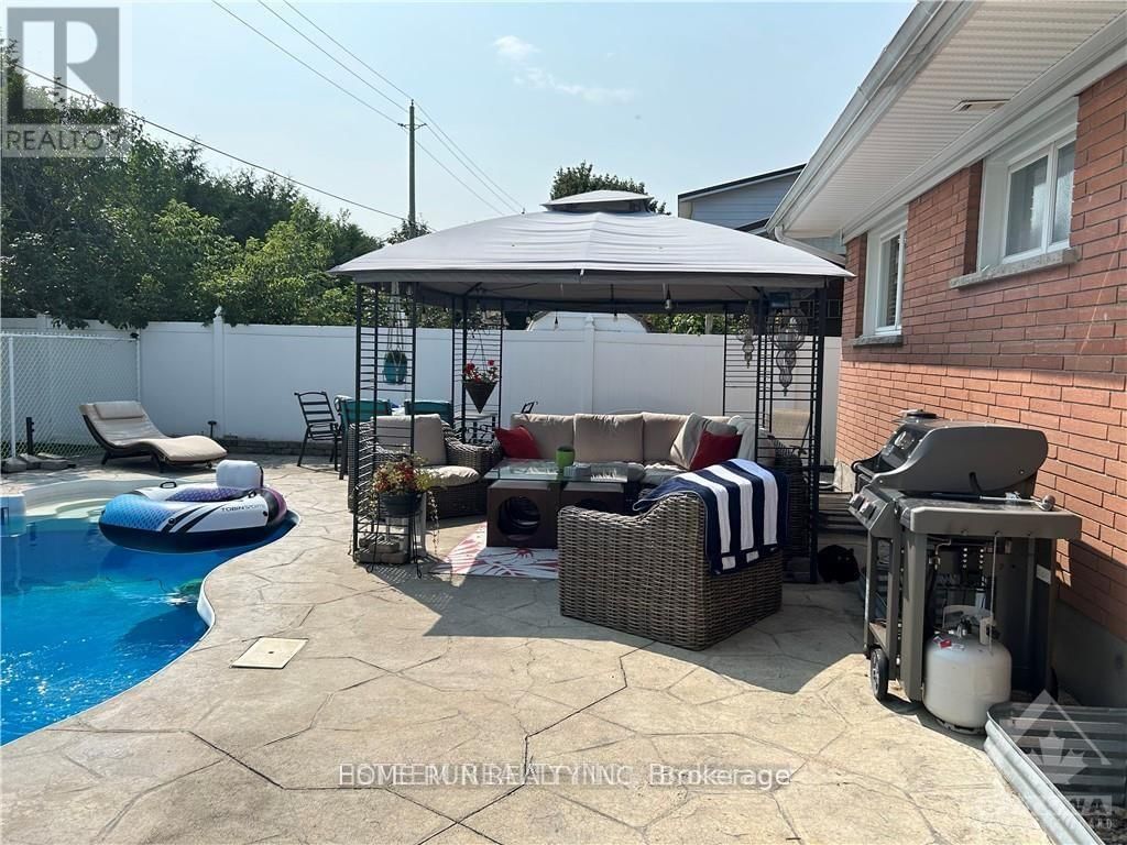 34 STINSON AVENUE Image 26