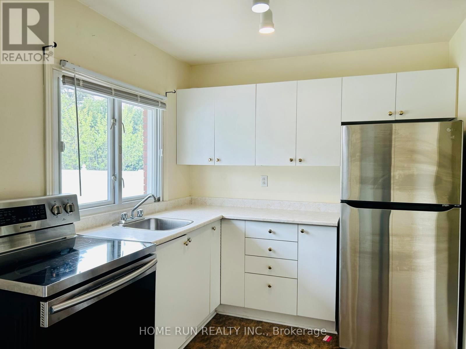 34 STINSON AVENUE Image 9