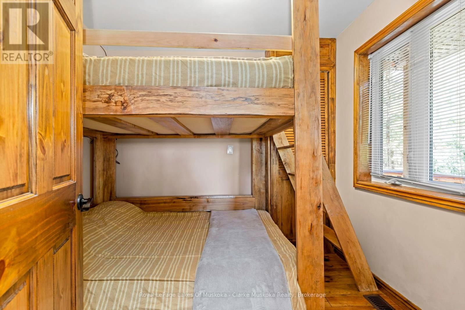 1 - 1041 SUMMIT ROAD Image 33
