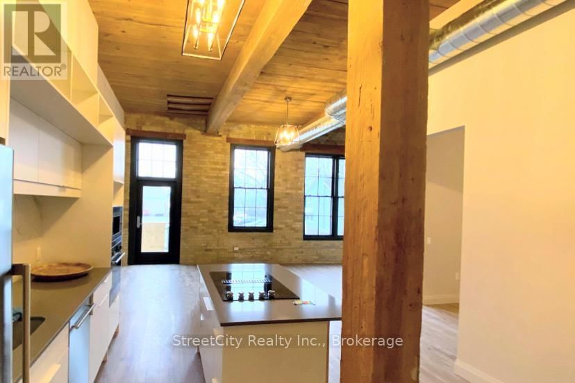 104 - 245 DOWNIE STREET Image 13