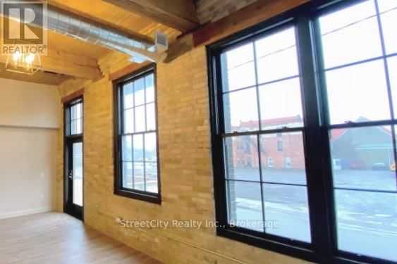 104 - 245 DOWNIE STREET Image 15