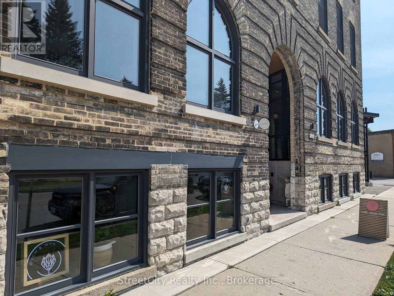 104 - 245 DOWNIE STREET Image 29