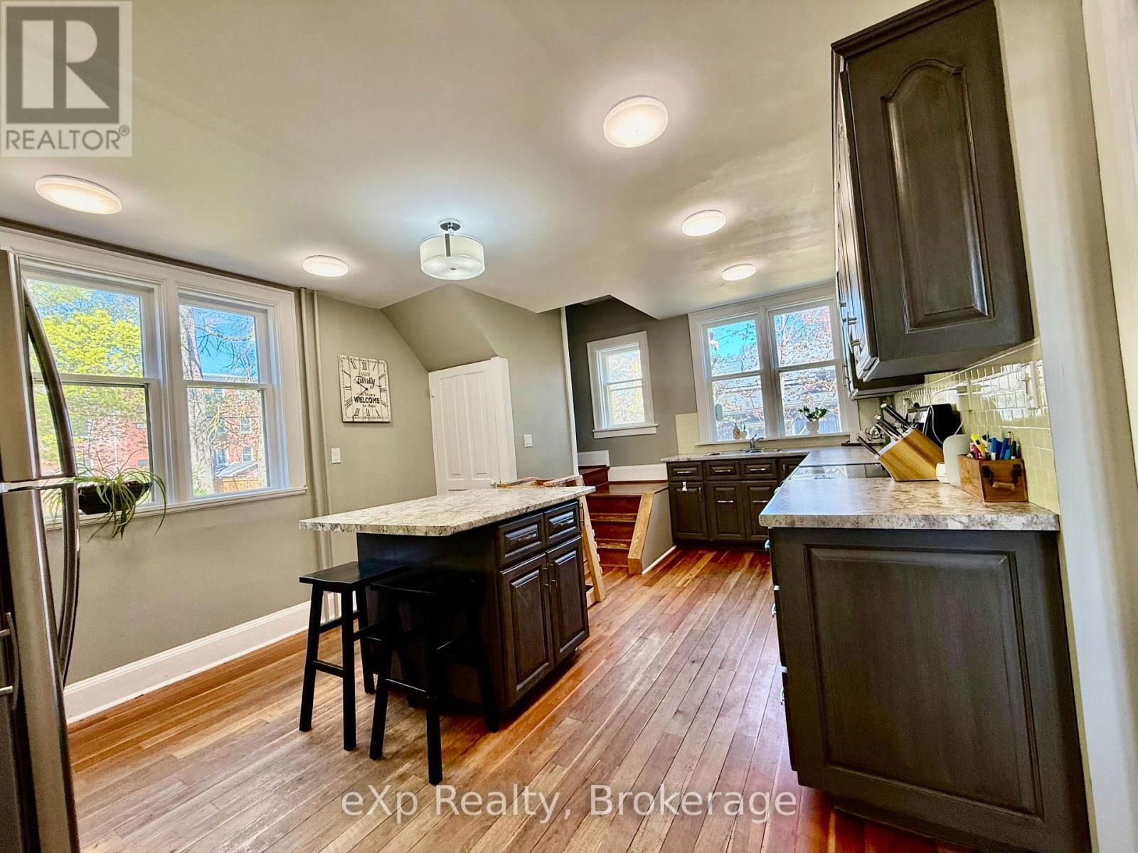 506 9TH AVENUE Image 12
