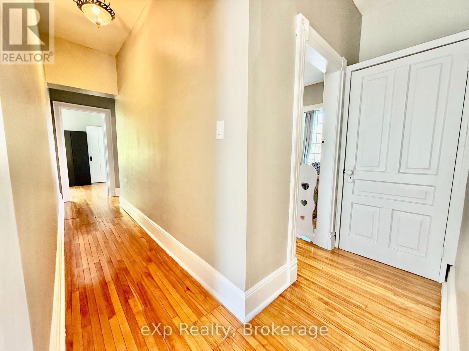 506 9TH AVENUE Image 18