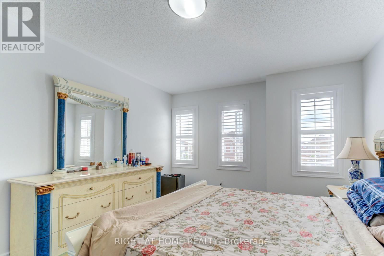 39 DRAKE AVENUE Image 21