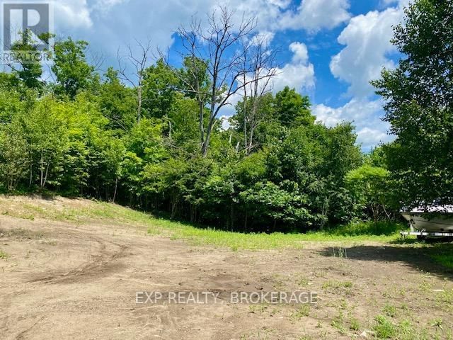 #0 ROSSLAND LANE Image 5