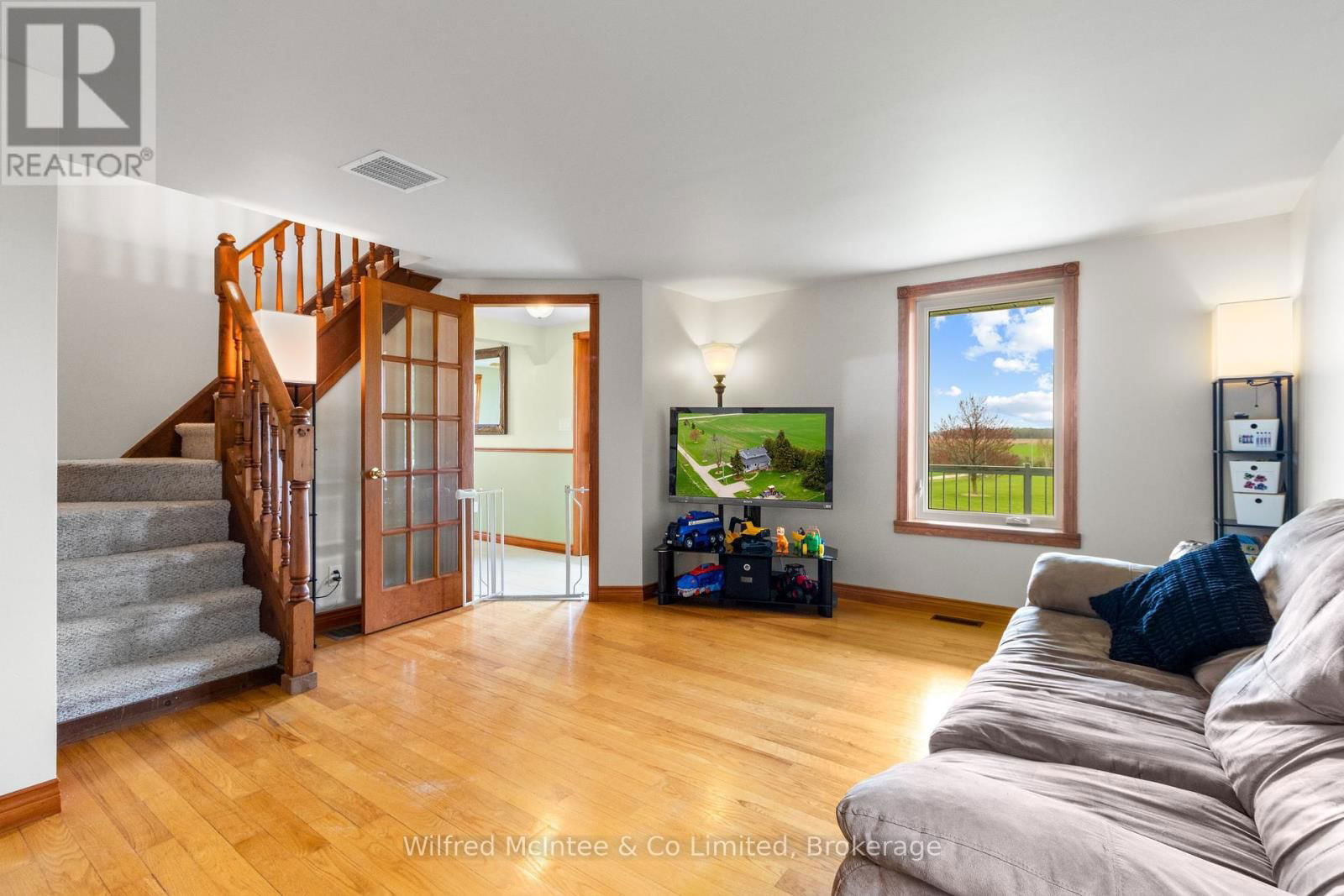 1354 BRUCE ROAD 17 ROAD Image 25