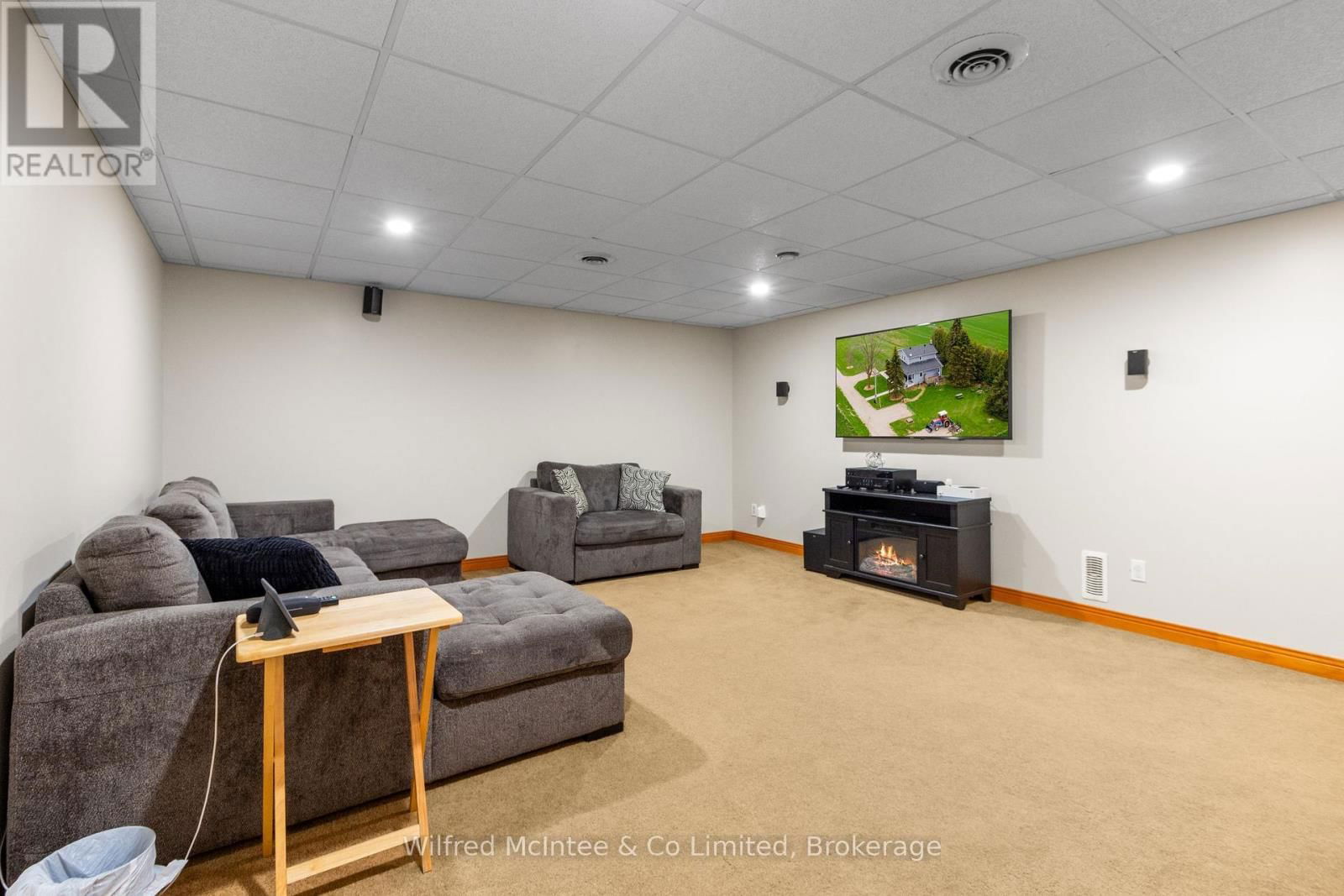 1354 BRUCE ROAD 17 ROAD Image 38