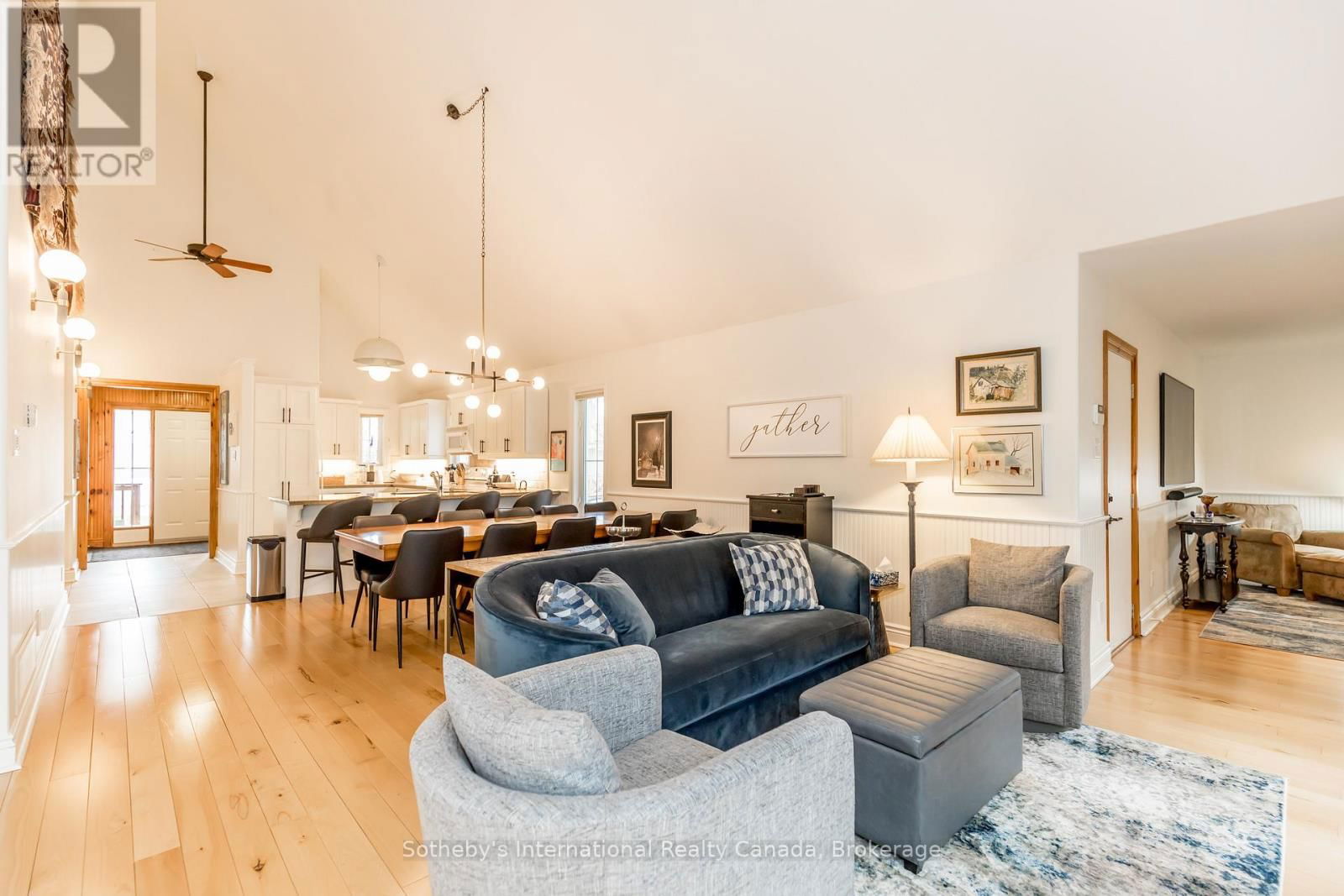 25 - 109 ALPINE SPRINGS COURT Image 11