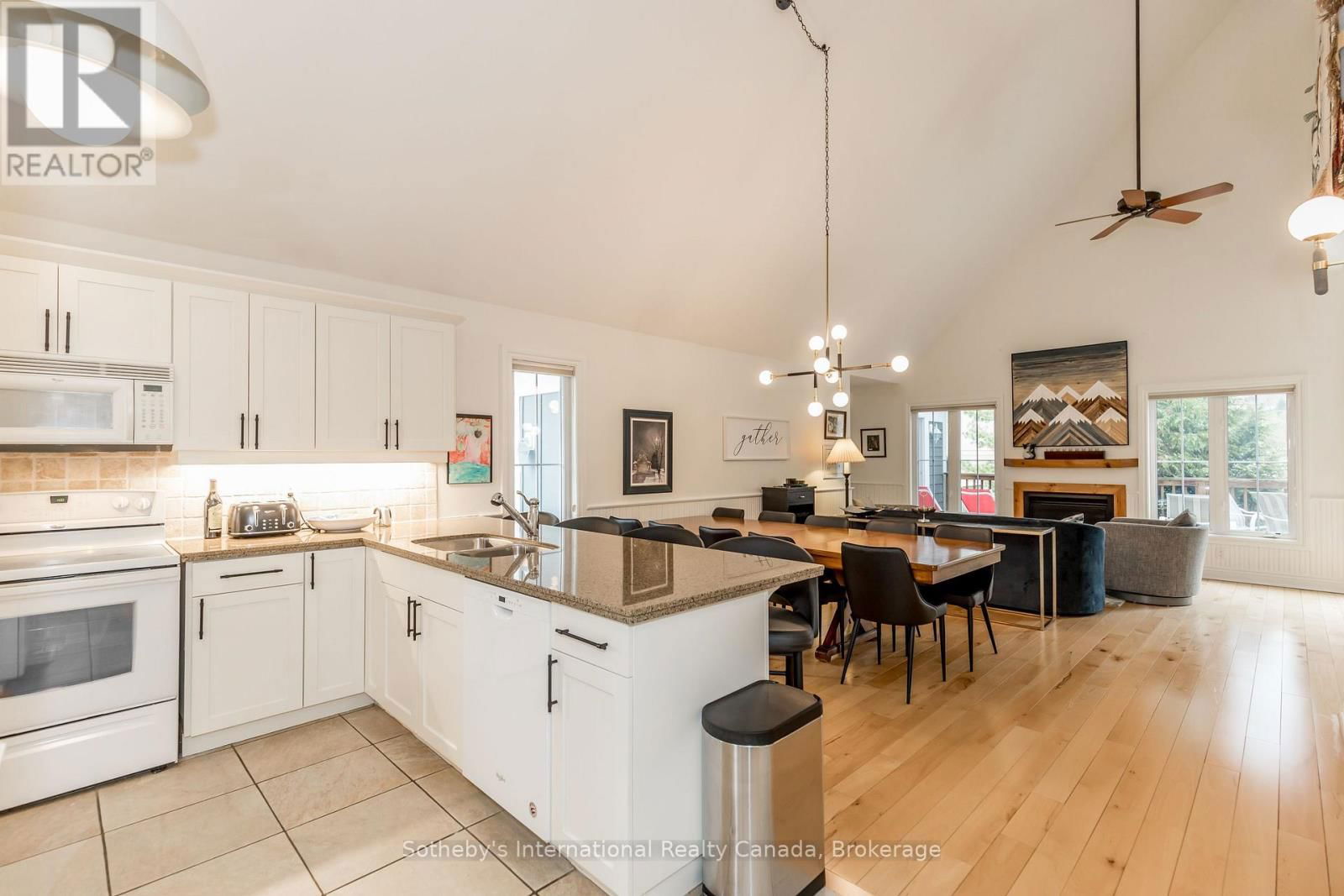 25 - 109 ALPINE SPRINGS COURT Image 4