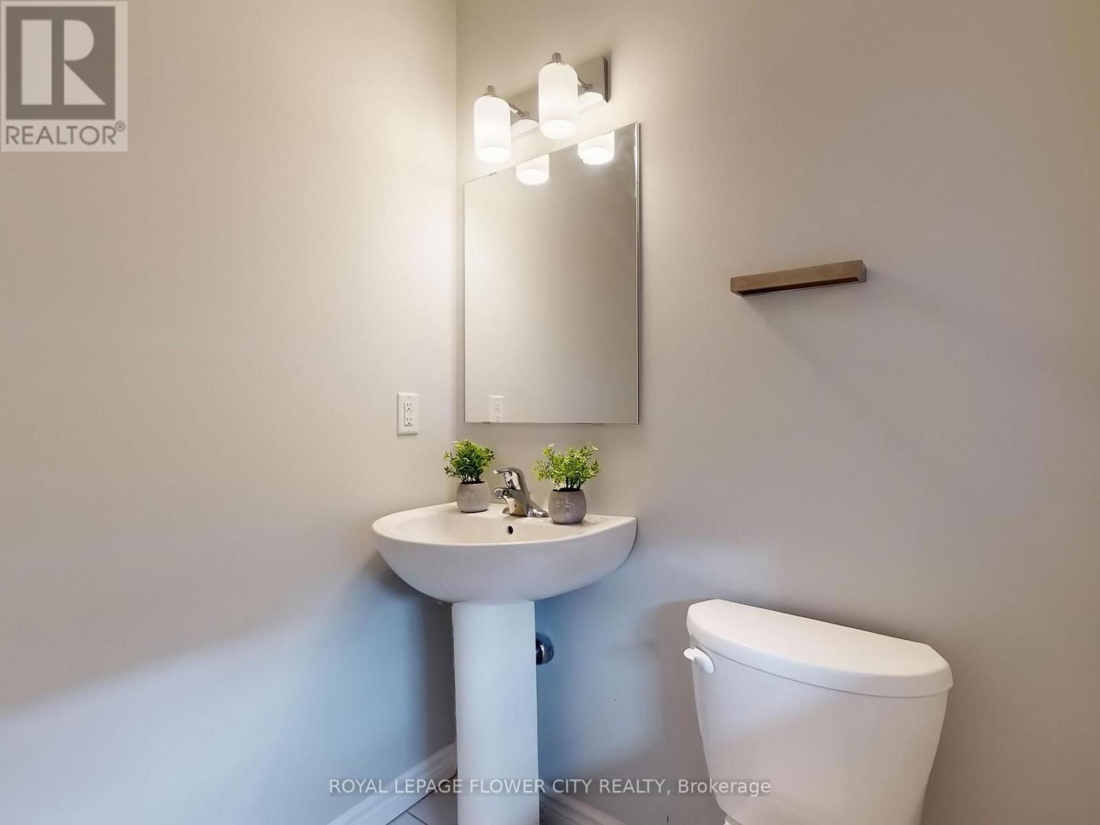 22 GLEASON CRESCENT Image 20