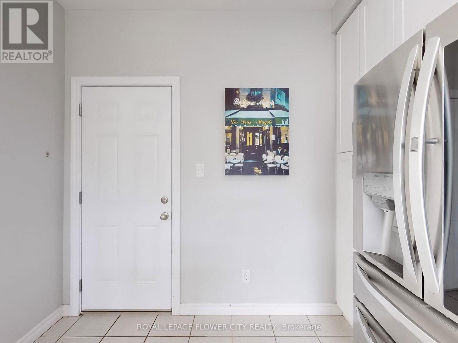 22 GLEASON CRESCENT Image 21
